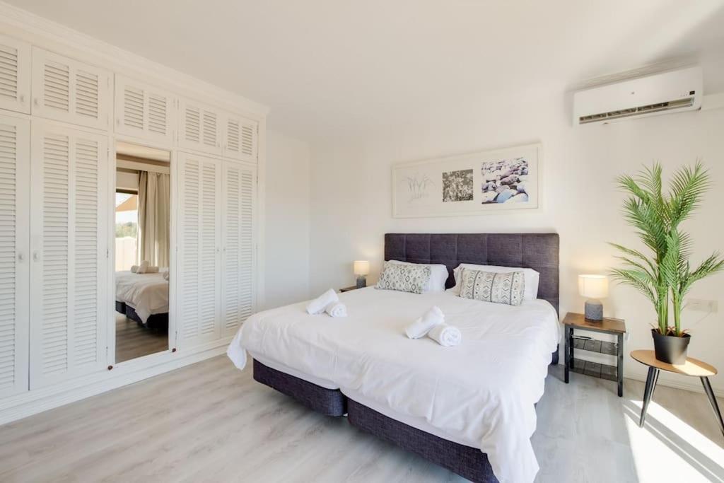 Moderne Villa, Pool+Meerblick,Schnelles Wifi,Klima Calas de Mallorca Exteriér fotografie